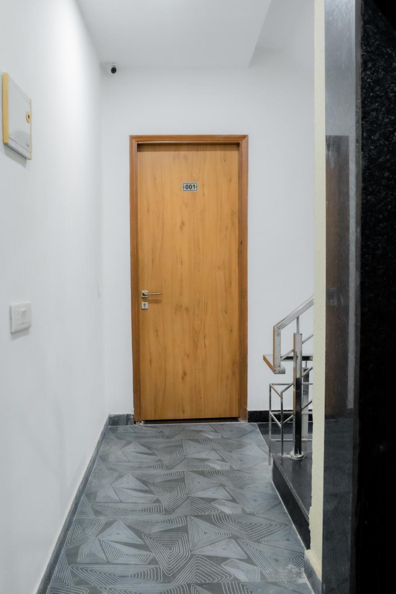 The Sunrise Vista Nizamuddin 3* New Delhi
